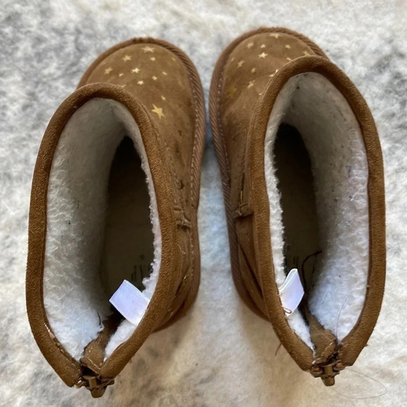 GAP Boots - Picture 8 of 9